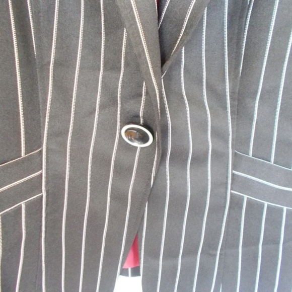 sold ..Cato Black & White Striped Plus Size Blazer - Picture 3 of 8